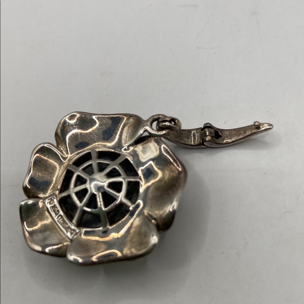 Vintage Sterling Silver 925 Dimensional Flower Pendant Enhancer - Picture 6 of 7
